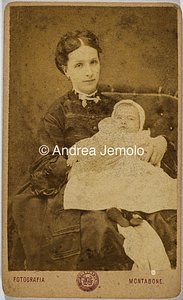  Portrait of a young middle-class woman with her son | Andrea Jemolo