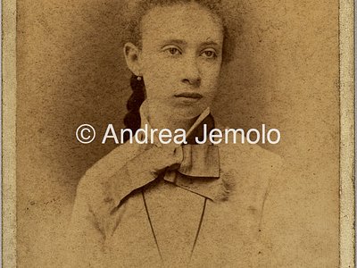  Portrait of a young girl | Andrea Jemolo