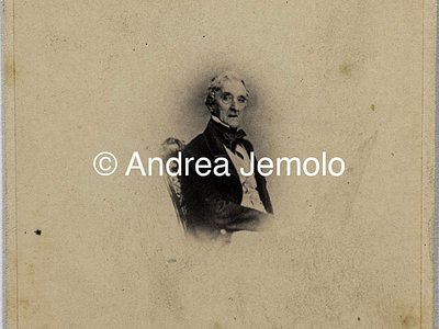  Portrait of elderly man dressed elegantly | Andrea Jemolo