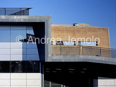 Town hall of Fiumicino Detail of the front west  | Andrea Jemolo