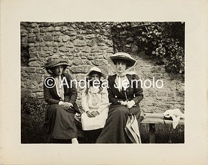  Fotografia di gruppo di una famiglia aristocratica inglese | Andrea Jemolo