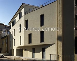 Edificio Residenziale in via Orsini Prospetto est | Andrea Jemolo