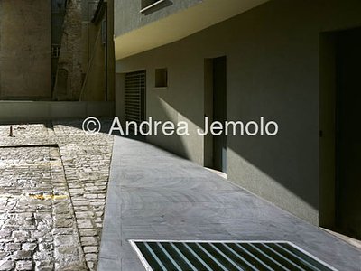 Housing buiding in via Orsini - Detail East front | Andrea Jemolo