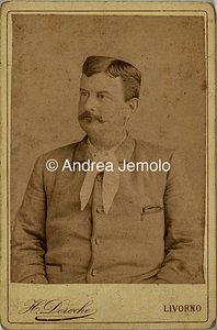  Ritratto di uomo | Andrea Jemolo