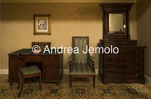 Palazzo Carignano - Museo del Risorgimento Ricostruzione della camera nella quale morì Carlo Alberto in esilio a Oporto con arredi originali | Andrea Jemolo