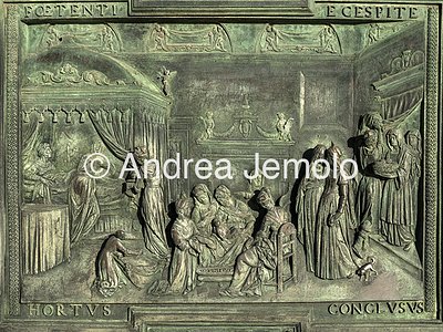 Pisa Cathedral - Santa Maria Assunta Doors of the facade - The Birth of the Blessed Virgin Mary - Bronze | Andrea Jemolo