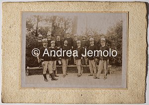  Fotografia di gruppo degli ufficiali della 6° compagnia, 87° fanteria al Campo di Sanseverino Marche | Andrea Jemolo