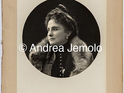  Portrait of a middle-class woman with fox fur collar | Andrea Jemolo