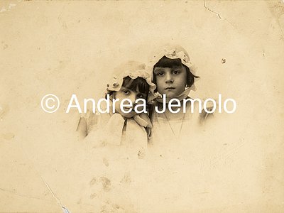  Portrait of two little girls | Andrea Jemolo