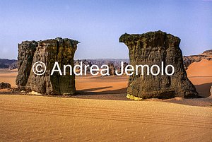  Tin-Merzouga, Tassili n’Ajjer, Tadart Rouge | Andrea Jemolo