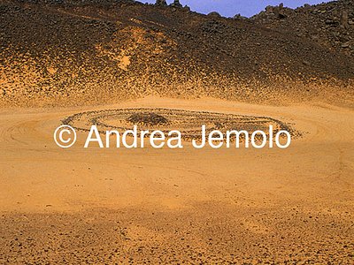  Funerary monument, pre-Islamic tomb, Tassili n’Ajjer, Tadart Rouge | Andrea Jemolo