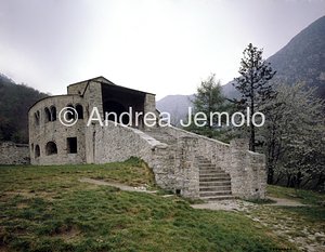 Chiesa di San Pietro al Monte Esterno | Andrea Jemolo