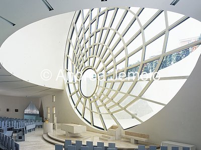 Church of the Holy Face of Jesus Interior of the church with glass door | Andrea Jemolo