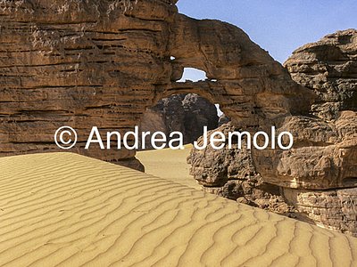   Natural arch, Tassili n’Ajjer, Tadrart Acacus | Andrea Jemolo