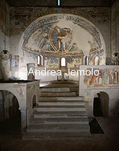 Chiesa di San Vincenzo Altare rialzato | Andrea Jemolo