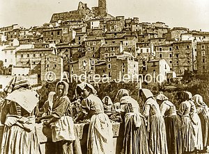  Lavandaie al lavoro in un borgo della campagna romana | Andrea Jemolo