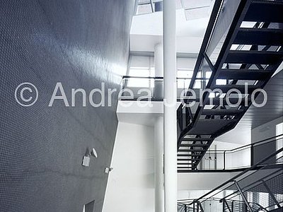 Town hall of Fiumicino Atrium of entrance - Detail | Andrea Jemolo
