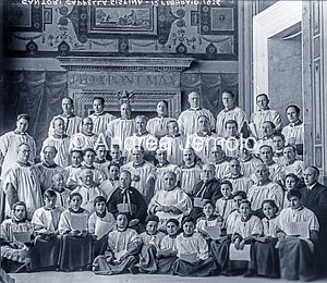 Fotografia di gruppo dei Cantori della Cappella Sistina | Andrea Jemolo