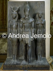 Museo Egizio Triade di Micerino - 17° nomoi, Scisto, Giza | Andrea Jemolo