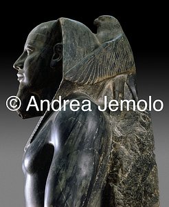 Museo Egizio Chefren - statua in diorite - particolare | Andrea Jemolo
