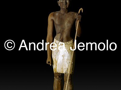 Egyptian museum Sesostris I - wooden figurine, Lisht | Andrea Jemolo