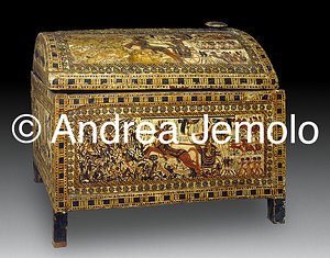 Museo Egizio Cofanetto dipinto con Tutankhamen e scene di battaglia | Andrea Jemolo