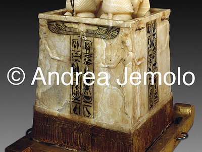 Egyptian museum Canopic jar of Tutankhamen, Thebes | Andrea Jemolo