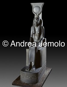 Museo Egizio La dea Isis, Saqqara | Andrea Jemolo