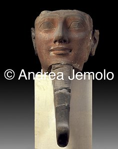 Museo Egizio Hatschepsut con la barba, Arenaria, Karnak | Andrea Jemolo