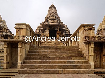 Lakshmana Temple View from the south-west | Andrea Jemolo
