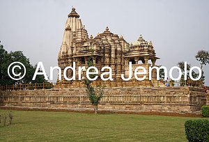 Tempio Devi Jagdambi Vista da sud-est | Andrea Jemolo