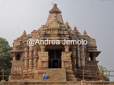 Devi Jagdambi Temple View from the east | Andrea Jemolo