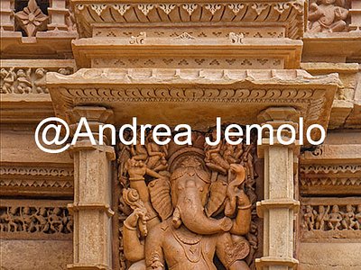 Lakshmana Temple Sculpture of Ganescha with eight arms | Andrea Jemolo