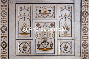 Mausoleo di I'timād-ud-Daulah Pietra dura sulla parete interna del mausoleo | Andrea Jemolo