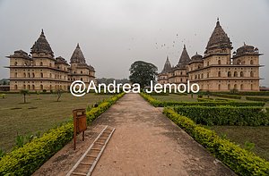 Raja Mahal or Raja Mandir Cenotafi o Chhatri Reali | Andrea Jemolo