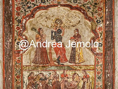 Raja Mahal or Raja Mandir Fresco in Royal Chambers | Andrea Jemolo
