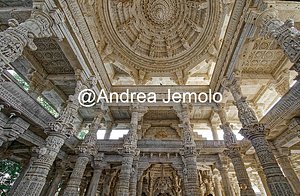 Tempio giainista di Ranakpur Interno del tempio | Andrea Jemolo
