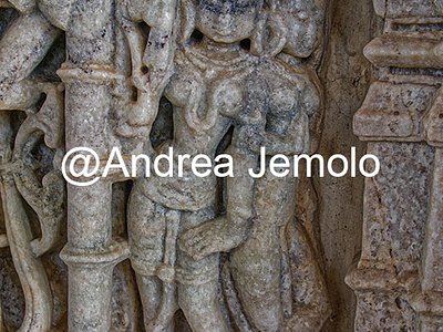 Ranakpur Jain temple - Chaturmukha Dharana Vihara Sculpture of two Deities | Andrea Jemolo