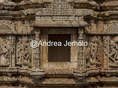 Forte Chittorgarh Tempio Samiddheshwara -  Particolare della facciata | Andrea Jemolo