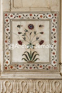 Red Fort or Lal Qila  Inlaid marble panel | Andrea Jemolo