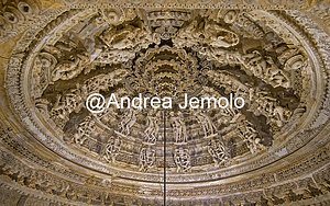 Forte di Jaisalmer Tempio Chandraprabha - Santuario scolpito in miniatura - Devkulika | Andrea Jemolo