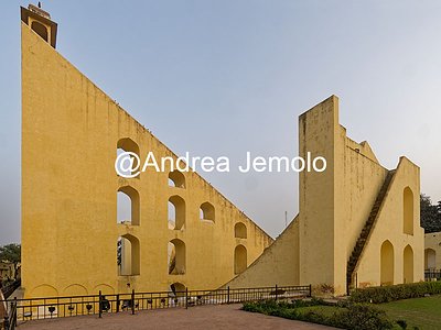 Jantar Mantar astronomical observatory Vrihat samrat yantra the world's largest sundial | Andrea Jemolo