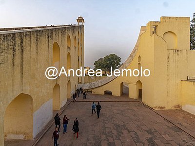 Jantar Mantar astronomical observatory Vrihat samrat yantra the world's largest sundial | Andrea Jemolo