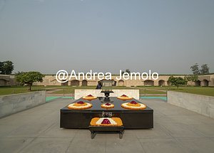 Complesso funebre Raj Ghat Il Memoriale dedicato al Mahatma Gandhi | Andrea Jemolo