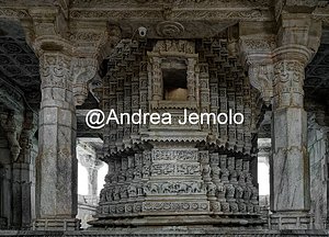 Tempio giainista di Ranakpur Santuario principale | Andrea Jemolo