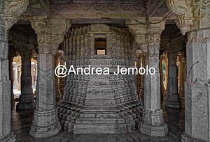 Tempio giainista di Ranakpur Santuario principale | Andrea Jemolo