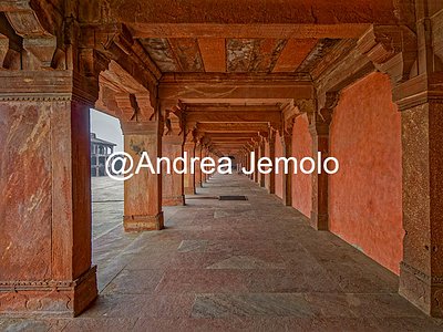 Fatehpur Sikri Panch Mahal Colonnade | Andrea Jemolo