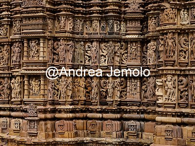 Kandariya Mahadeva Temple Sculptures on the south facade | Andrea Jemolo