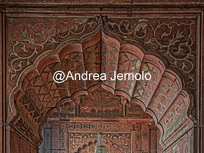 Jama Masjid  Inlay detail of interior arches | Andrea Jemolo