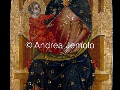 Museum of Sacred art Lady with Child in throne | Andrea Jemolo